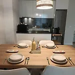 Casa Sunshine אסטפונה