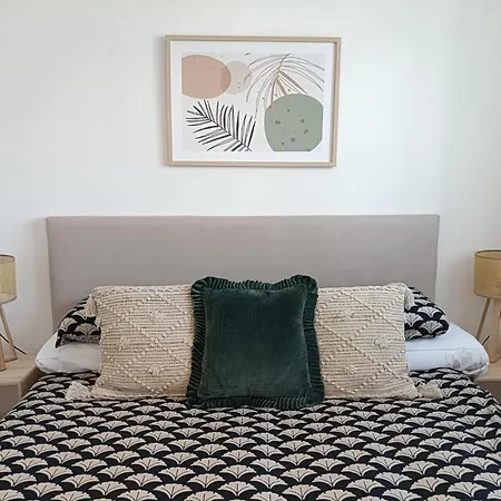 Casa Sunshine אסטפונה